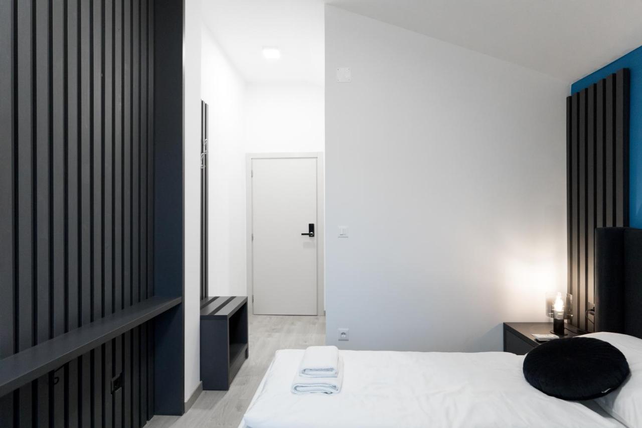 Boutique Suites Joyce Medulin With Free Parking Екстер'єр фото