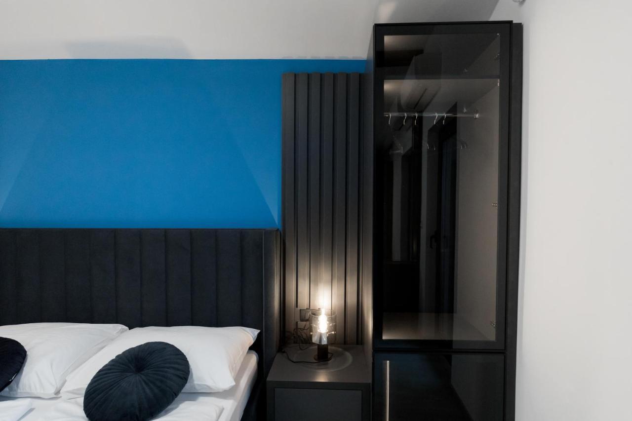 Boutique Suites Joyce Medulin With Free Parking Екстер'єр фото